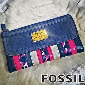 Fossil Leather clutch Blue white and pink striped